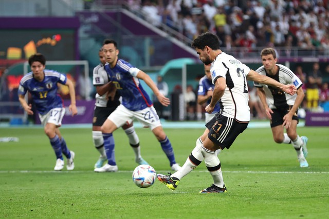 World Cup 2022 Nhật Bản 2-1 Đức: Tuyệt vời chiến binh Samurai! - Ảnh 1.