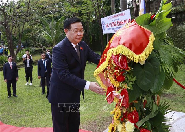Chủ tịch Quốc hội dự Diễn đàn đầu tư-thương mại Việt Nam-Philippines - Ảnh 4.