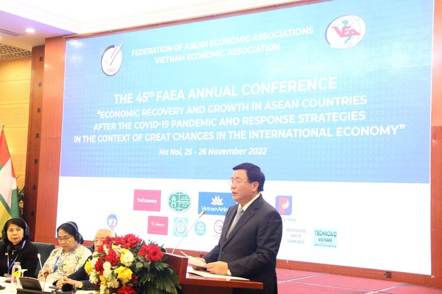 Hội nghị thường niên lần thứ 45 Liên đoàn các Hội Khoa học Kinh tế ASEAN - Ảnh 1.