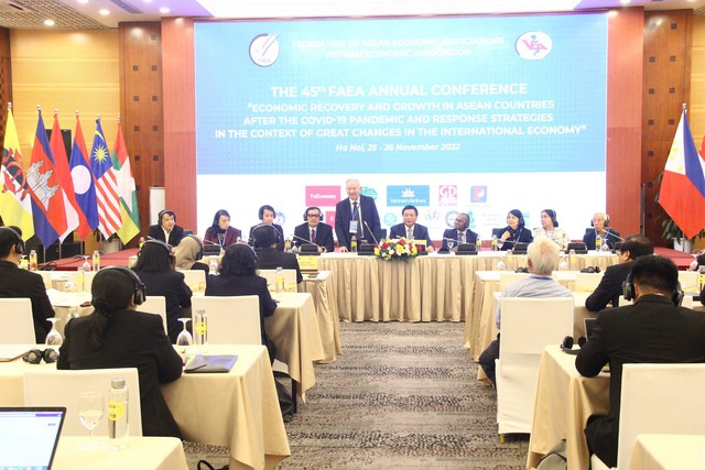 Hội nghị thường niên lần thứ 45 Liên đoàn các Hội Khoa học Kinh tế ASEAN - Ảnh 2.