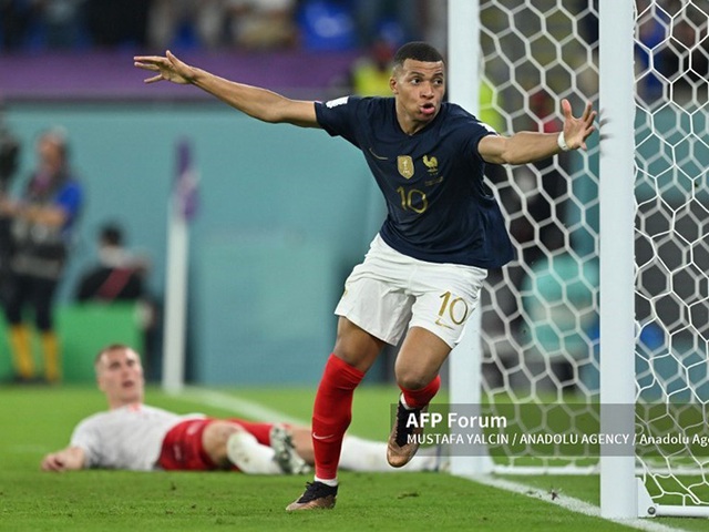 World Cup 2022: Pháp giành vé vào vòng 1/8; Argentina nuôi hy vọng - Ảnh 1.