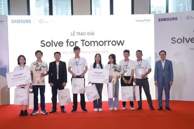 Cuộc thi Solve for Tomorrow 2022: Vinh danh những giải pháp sáng tạo vì cộng đồng - Ảnh 4.