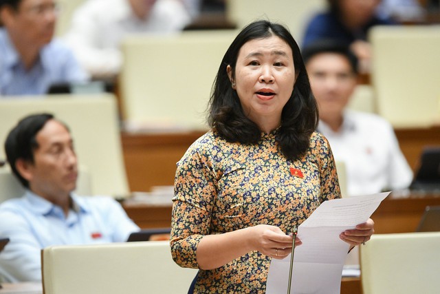 TRỰC TIẾP: Quốc hội chất vấn Bộ trưởng Bộ Thông tin và Truyền thông - Ảnh 1.