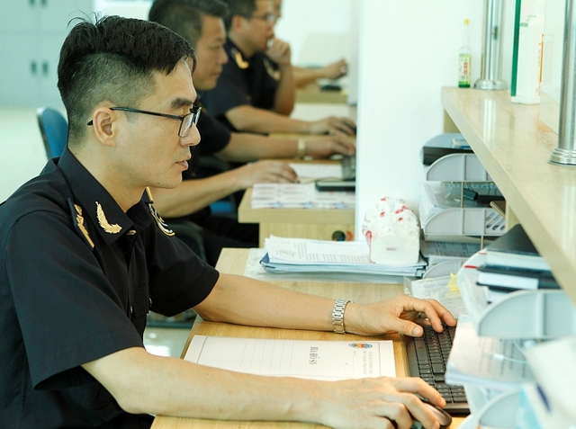 Tổng cục Hải quan dẫn đầu chỉ số cách hành chính năm 2021 - Ảnh 1. Tổng cục Hải quan dẫn đầu chỉ số cách hành chính năm 2021 - Ảnh 1.