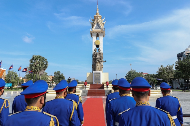 Chùm ảnh: Các hoạt động đầu tiên của Thủ tướng Phạm Minh Chính tại Campuchia - Ảnh 12.