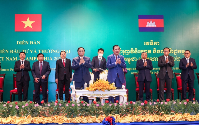 Thủ tướng Hun Sen: Campuchia muốn tham gia chuỗi liên kết sản xuất với Việt Nam - Ảnh 2.