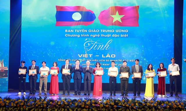 Trao giải Cuộc thi tìm hiểu lịch sử quan hệ đặc biệt Việt Nam-Lào năm 2022 - Ảnh 4.