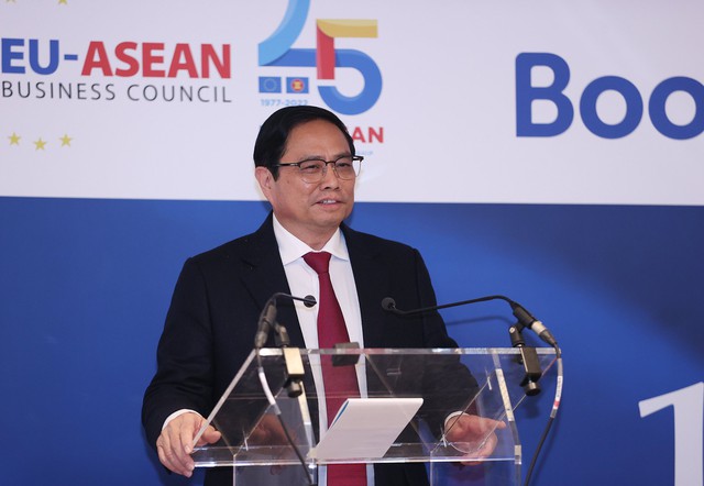 Thủ tướng Phạm Minh Chính bắt đầu các hoạt động tại Hội nghị Cấp cao ASEAN - EU - Ảnh 1. Thủ tướng Phạm Minh Chính bắt đầu các hoạt động tại Hội nghị Cấp cao ASEAN - EU - Ảnh 1.