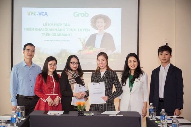 Hợp tác đưa nông sản Việt lên chợ công nghệ GrabMart - Ảnh 1.