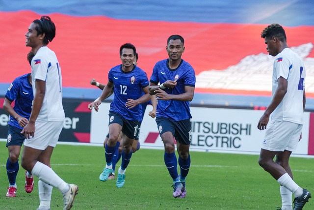 AFF Cup 2022: Campuchia gây bất ngờ; Thái Lan thắng nhọc - Ảnh 1.