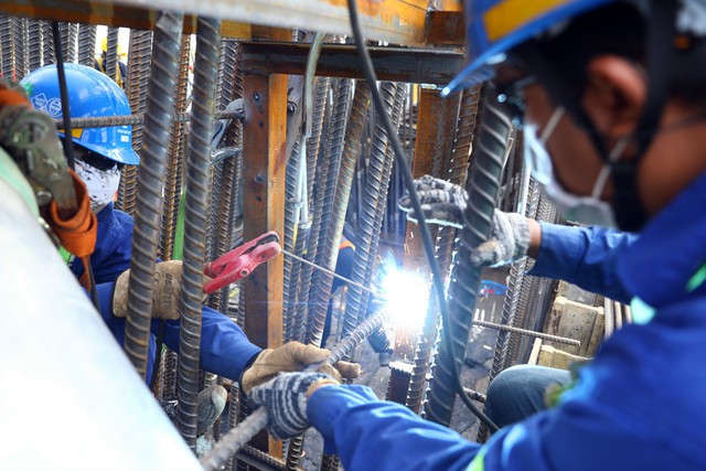 Thay đổi tư duy làm việc, khởi công 'thần tốc' 12 dự án thành phần cao tốc Bắc-Nam   - Ảnh 3.