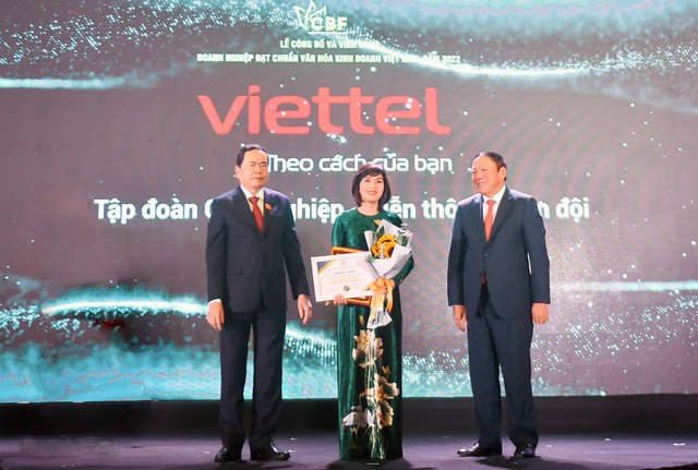 Viettel đạt chuẩn văn hóa kinh doanh Việt Nam - Ảnh 1.