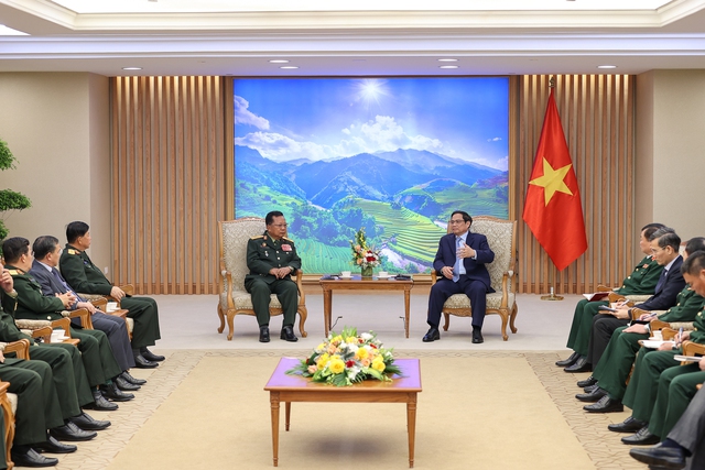 Hợp tác quốc phòng là trụ cột quan trọng trong quan hệ Việt-Lào - Ảnh 2.