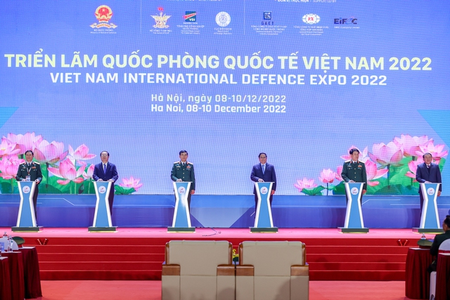 Chùm ảnh: Thủ tướng dự lễ khai mạc Triển lãm Quốc phòng quốc tế Việt Nam 2022 - Ảnh 1.