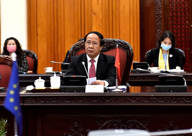 Phó Thủ tướng Lê Văn Thành hội đàm với Phó Chủ tịch điều hành EC - Ảnh 3.