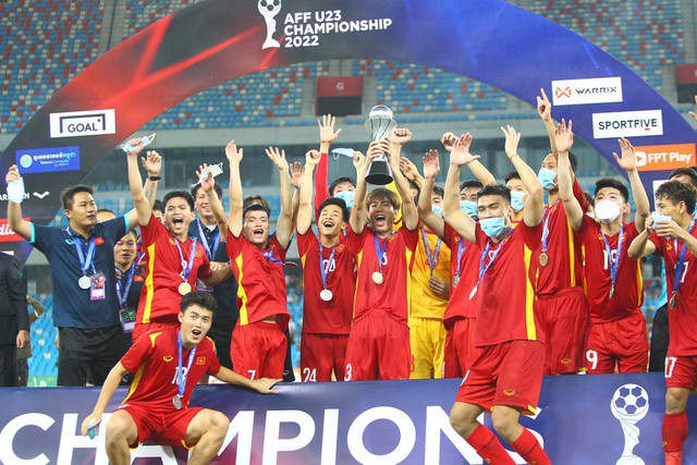 Thủ tướng chúc mừng chiến thắng ý nghĩa của Đội tuyển U23 Việt Nam - Ảnh 1.