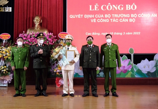 Bổ nhiệm Đại tá Hòa Quang Tưng giữ chức Phó Giám đốc Công an tỉnh Cao Bằng