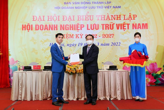 Thành lập Hội doanh nghiệp lưu trữ Việt Nam - Ảnh 1.