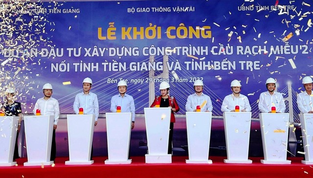 Khởi công cầu Rạch Miễu 2, xóa nút thắt trên tuyến giao thông huyết mạch ĐBSCL - Ảnh 7. Khởi công cầu Rạch Miễu 2, xóa nút thắt trên tuyến giao thông huyết mạch ĐBSCL - Ảnh 7.