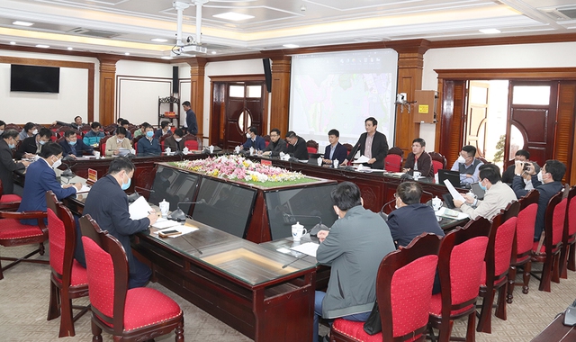 Gỡ vướng GPMB tại một dự án lưới điện truyền tải trọng điểm - Ảnh 2. Gỡ vướng GPMB tại một dự án lưới điện truyền tải trọng điểm - Ảnh 2.