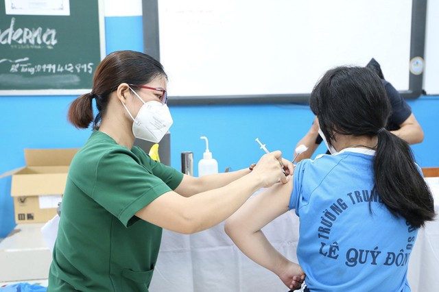 TPHCM: Hơn 10.000 trẻ được tiêm vaccine COVID-19 an toàn - Ảnh 1.