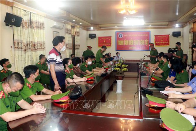 Vụ Việt Á: Thêm 1 Giám đốc cùng 4 cán bộ CDC bị khởi tố và bắt tạm giam - Ảnh 2.