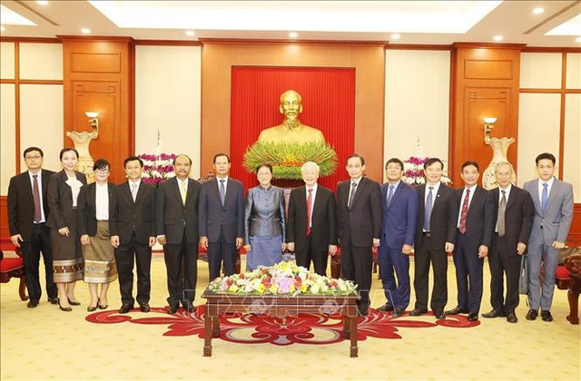 Tổng Bí thư Nguyễn Phú Trọng tiếp Ủy viên Bộ Chính trị, Phó Chủ tịch nước Lào - Ảnh 2. Tổng Bí thư Nguyễn Phú Trọng tiếp Ủy viên Bộ Chính trị, Phó Chủ tịch nước Lào - Ảnh 2.