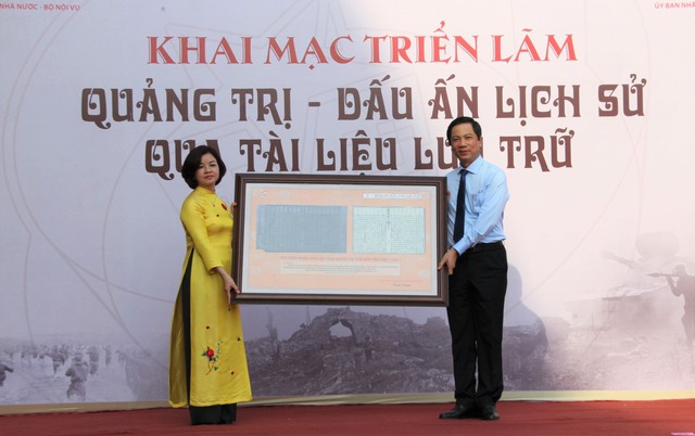 Quảng Trị tổ chức triển lãm quy mô nhất tái hiện dấu ấn lịch sử - Ảnh 1.