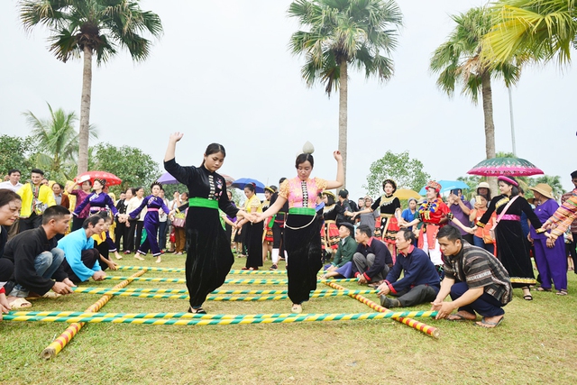 Ngày hội Văn hóa các dân tộc vùng Tây Bắc tổ chức tại Phú Thọ - Ảnh 1.