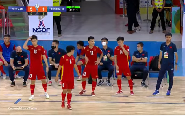 Đội tuyển Futsal Việt Nam vào bán kết Giải vô địch Đông Nam Á - Ảnh 1.