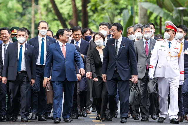 Thủ tướng Phạm Minh Chính đón, hội đàm với Thủ tướng Nhật Bản Kishida Fumio - Ảnh 6.