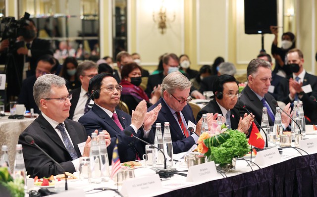 Lãnh đạo các nước ASEAN gặp gỡ đại diện lãnh đạo, doanh nghiệp Hoa Kỳ - Ảnh 1.