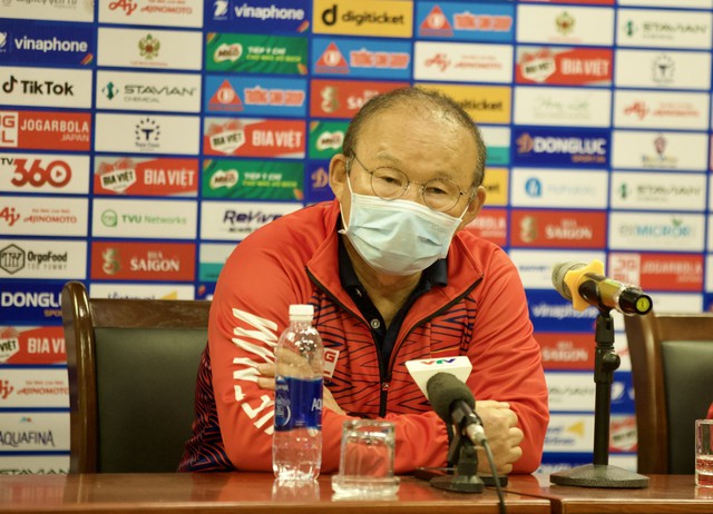 U23 VIỆT NAM 2-0 U23 Myanmar: Chiến thắng bằng cái đầu - Ảnh 1.