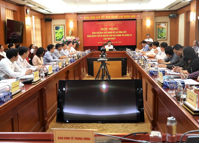 Xây dựng chiến lược phát triển kinh tế - xã hội tỉnh Nghệ An đến năm 2030 - Ảnh 2.