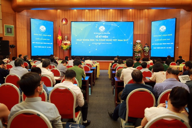 Phó Thủ tướng Vũ Đức Đam dự kỷ niệm Ngày KH&CN Việt Nam - Ảnh 2.