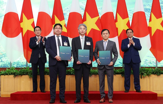VPBank và SMBC ký ghi nhớ hợp tác trong chuyến thăm của Thủ tướng Nhật Bản đến Việt Nam - Ảnh 1.