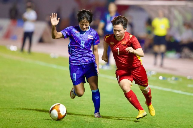 TRỰC TIẾP Chung kết bóng đá nữ SEA Games 31: Việt Nam đã có bàn thắng - Ảnh 1.