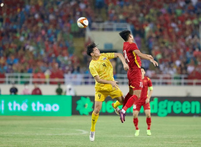 TRỰC TIẾP U23 Việt Nam gặp U23 Thái Lan: 'Chảo lửa' Mỹ Đình sẵn sàng bùng nổ đón vinh quang - Ảnh 1.