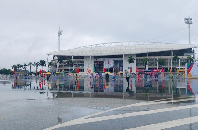 19H TRỰC TIẾP chung kết bóng đá nam SEA Games 31: 'Chảo lửa' Mỹ Đình sẵn sàng cho trận 'đại chiến' - Ảnh 2.