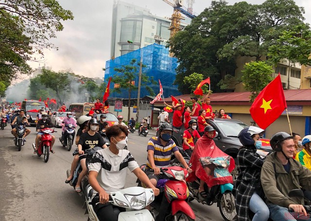 TRỰC TIẾP U23 Việt Nam đối đầu U23 Thái Lan: 'Chảo lửa' Mỹ Đình sẵn sàng bùng nổ đón vinh quang - Ảnh 5.