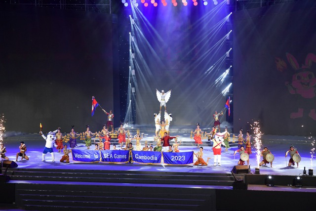 TỔNG THUẬT: Bế mạc SEA Games 31 - Ảnh 3.