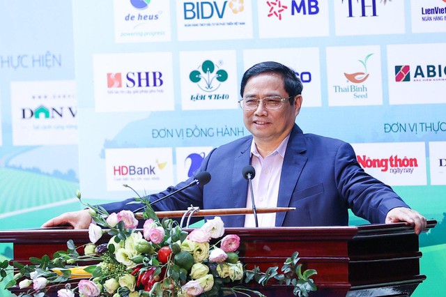 8H TỔNG THUẬT: Thủ tướng Phạm Minh Chính đối thoại với nông dân Việt Nam - Ảnh 1.