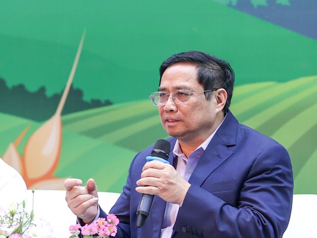 TỔNG THUẬT: Thủ tướng Phạm Minh Chính đối thoại với nông dân Việt Nam - Ảnh 1.