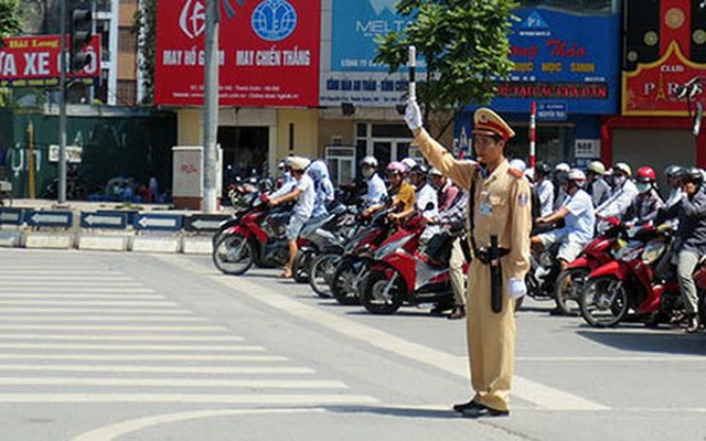 Lãnh đạo Bộ Công an gửi thư khen lực lượng Cảnh sát giao thông - Ảnh 1.