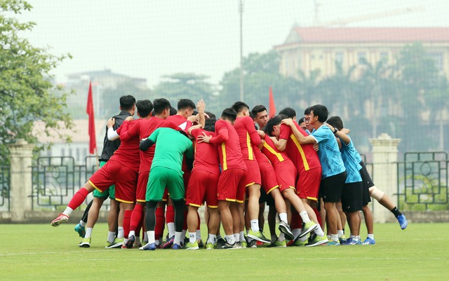 U23 Việt Nam sẽ chuẩn bị thật tốt, không để Philippines tạo ra bất ngờ - Ảnh 3.