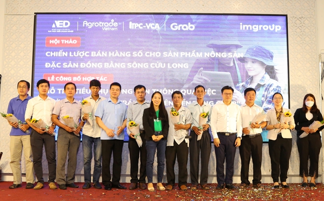 Grab Việt Nam hỗ trợ tập huấn chuyển đổi số cho 100 hợp tác xã nông nghiệp ĐBSCL - Ảnh 1.