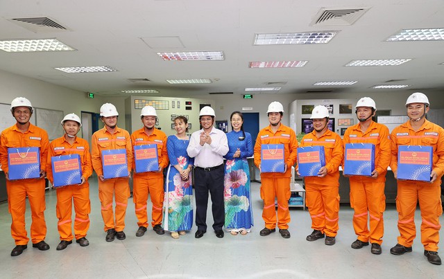 Thủ tướng: Khẩn trương cấp khí lô B cho các dự án điện lực Ô Môn - Ảnh 7. Thủ tướng: Khẩn trương cấp khí lô B cho các dự án điện lực Ô Môn - Ảnh 7.