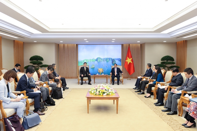 Bộ trưởng Tư pháp Nhật Bản đánh giá cao đường lối 'độc lập, tự chủ' của Việt Nam - Ảnh 3.