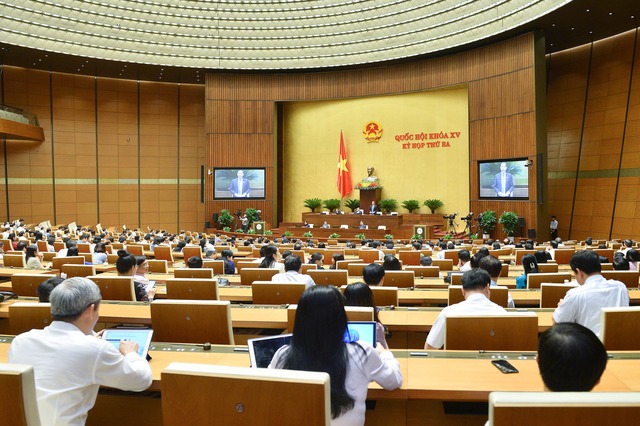 14.00 TRỰC TIẾP: Quốc hội chất vấn Bộ trưởng Lê Minh Hoan - Ảnh 1.
