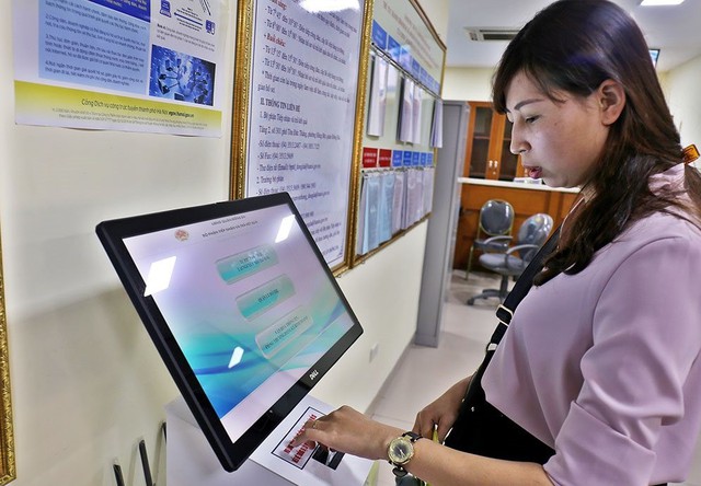 Hải Phòng phấn đấu 100% TTHC đủ điều kiện được triển khai dịch vụ công trực tuyến mức độ 4 - Ảnh 1. Hải Phòng phấn đấu 100% TTHC đủ điều kiện được triển khai dịch vụ công trực tuyến mức độ 4 - Ảnh 1.